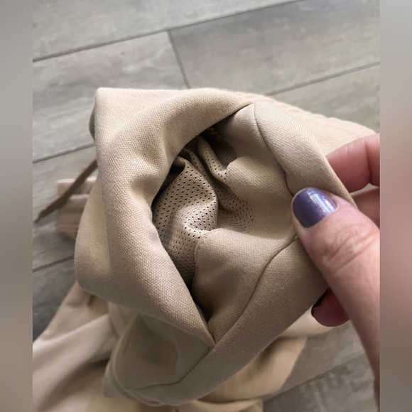 All in motion men’s small tan jogger pants with pockets super soft NWT - Picture 3 of 6